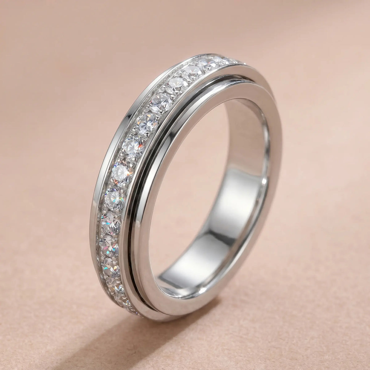 The Viral 18K Artisan Mindfulness Spinner Ring | Whisper-Quiet Elegance, Zero Green Fingers & A $10,000 Look | Last Day Sale-90% OFF🔥
